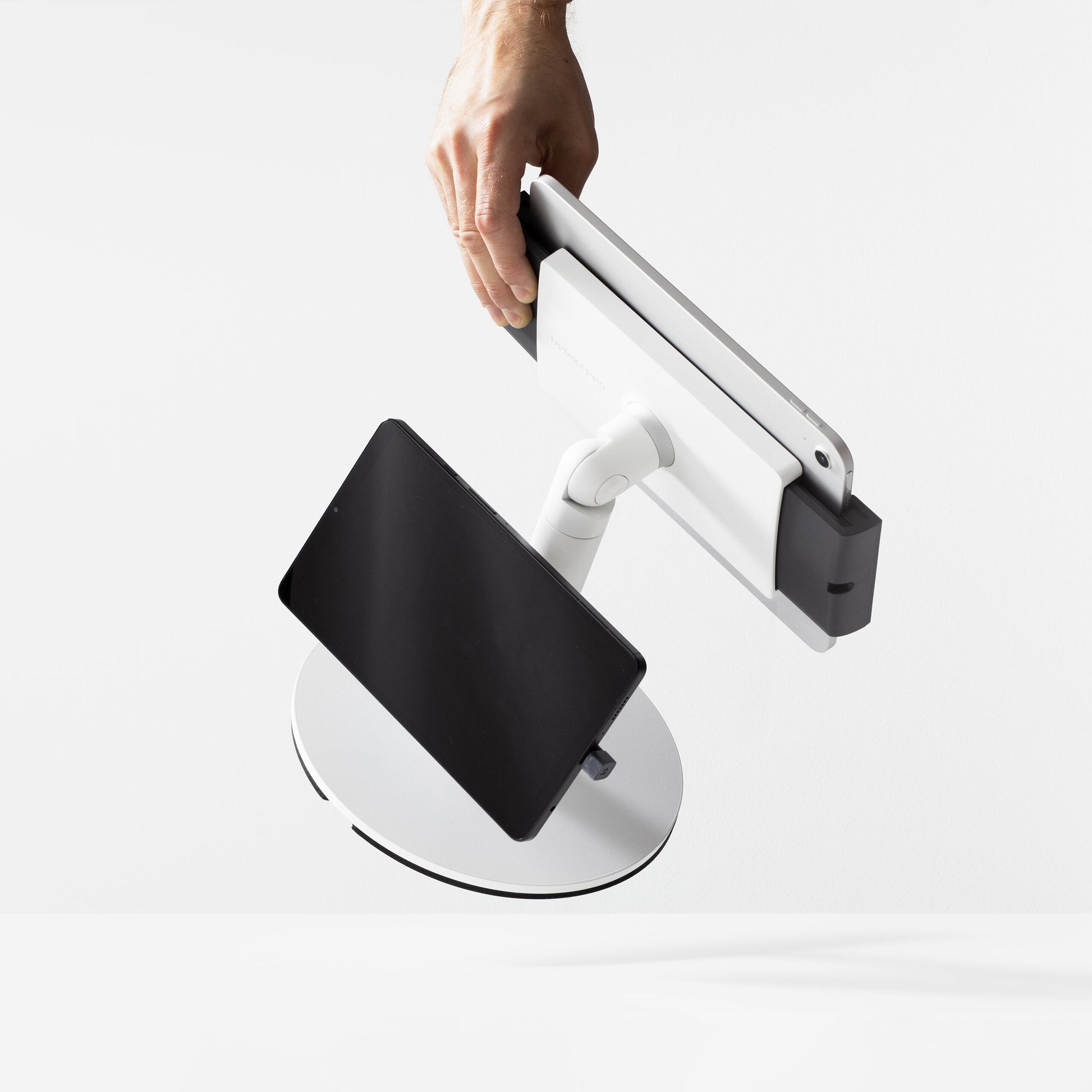 Bouncepad Clip Counter Twin-tabletstandaard in wit, vooraanzicht
