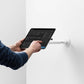 Bouncepad Core Reach tablet wandhouder in wit, in gebruik weergegeven
