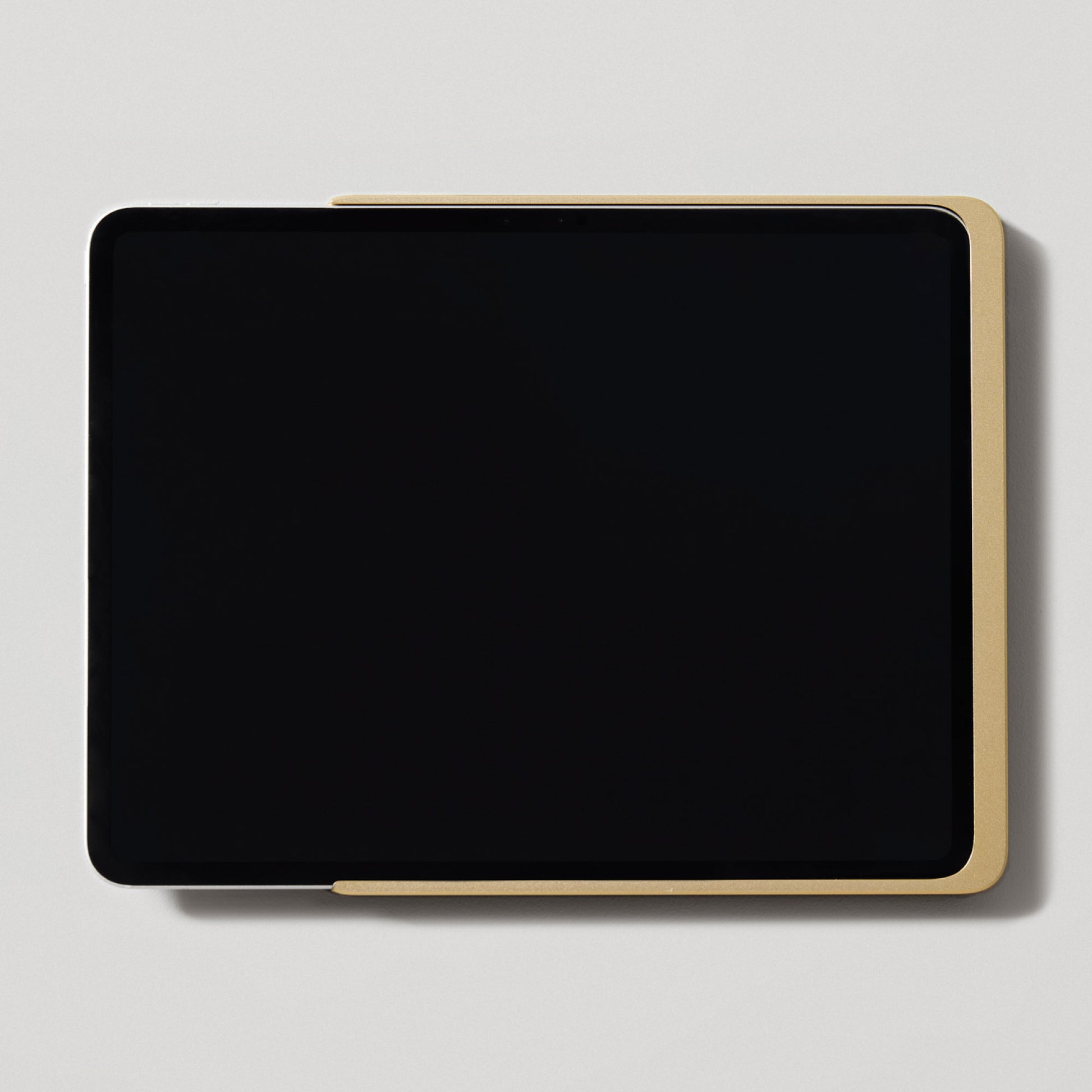 Displine Dame Wall Home 2.0 Premium iPad-wandhouder voor iPad Air 13-inch, in goud