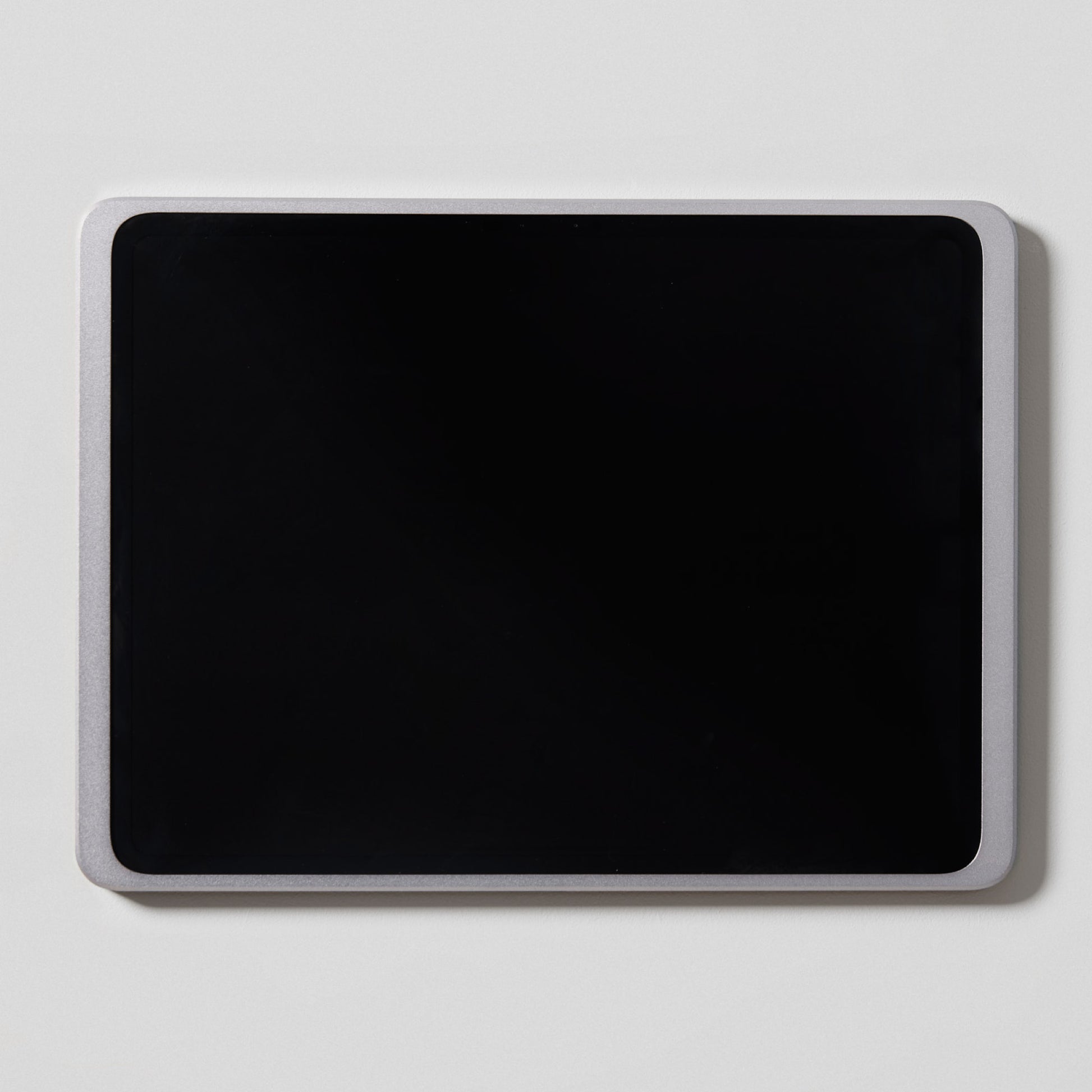Displine Dame Wall 2.0 Premium iPad-wandhouder voor iPad Air 13 inch, in zilver